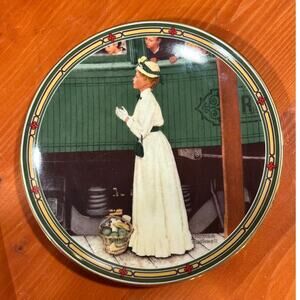 Vintage Rockwell's American Dream Plate - A Mother's Welcome